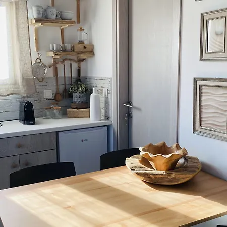 Linari Bohemian Living Lägenhet Kávallos