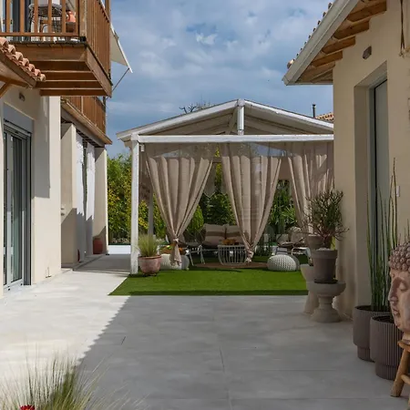 Linari Bohemian Living Kavallos (Lefkada)